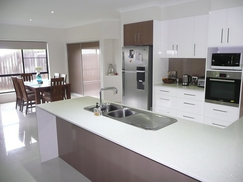 2/27 Kellehers Rd, Pottsville NSW 2489