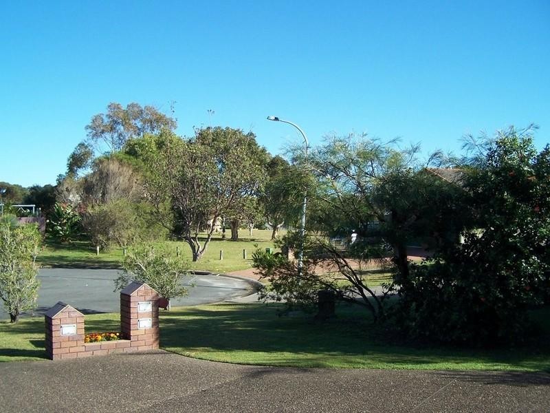 1/41 Edward Avenue, Pottsville NSW 2489