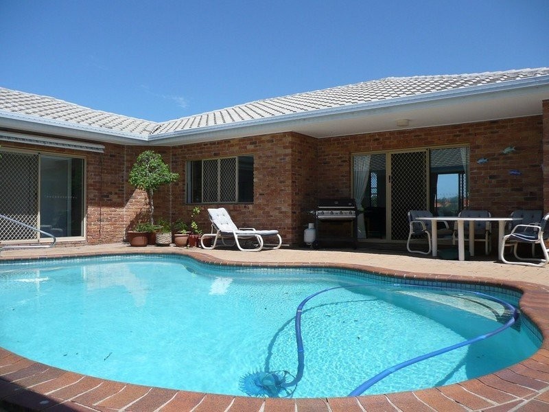 69 Andrew Avenue, Pottsville NSW 2489