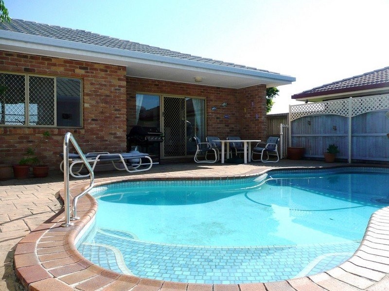 69 Andrew Avenue, Pottsville NSW 2489