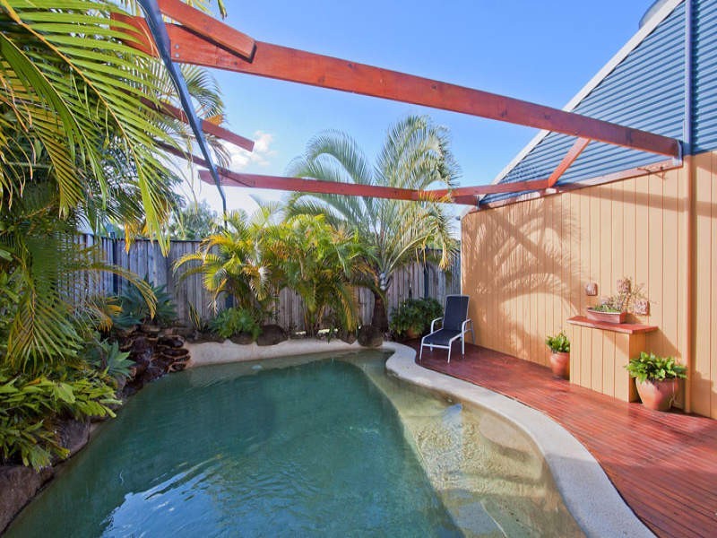 12 Roseash Court, Pottsville NSW 2489