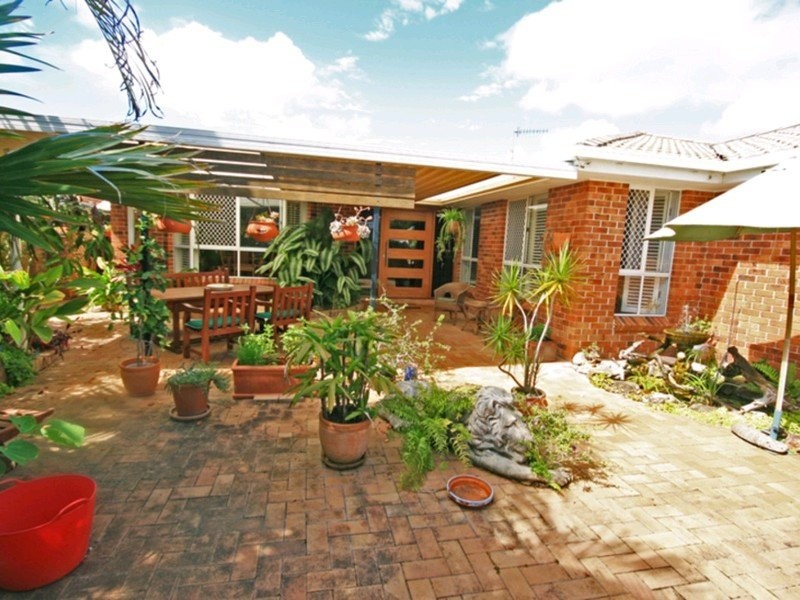 71 Andrew Avenue, Pottsville NSW 2489