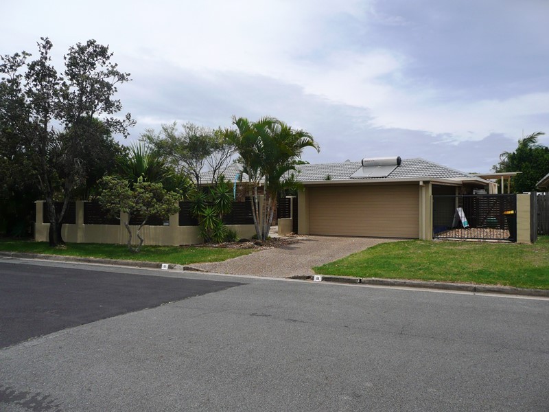 8 Sandalwood Drive, Cabarita Beach NSW 2488