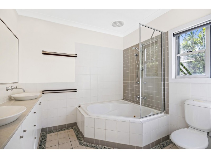 1/2 Tweed Coast Road, Hastings Point NSW 2489