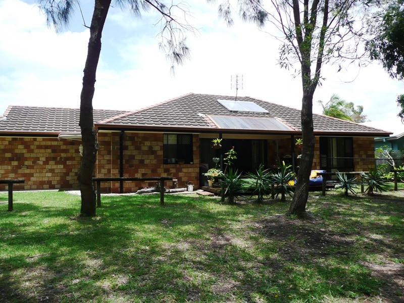 2/2 Penda Court, Cabarita Beach NSW 2488