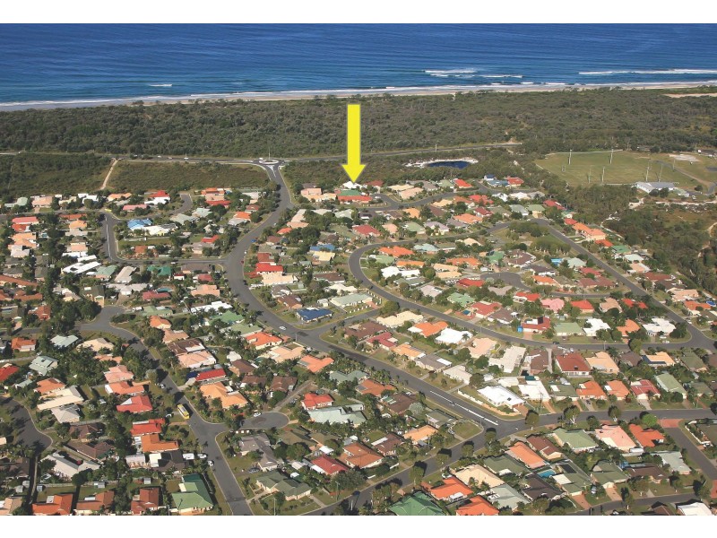 2 White Beech Court, Bogangar NSW 2488