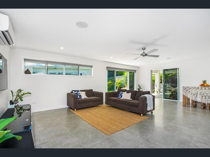 42A Macadamia Drive, Pottsville NSW 2489