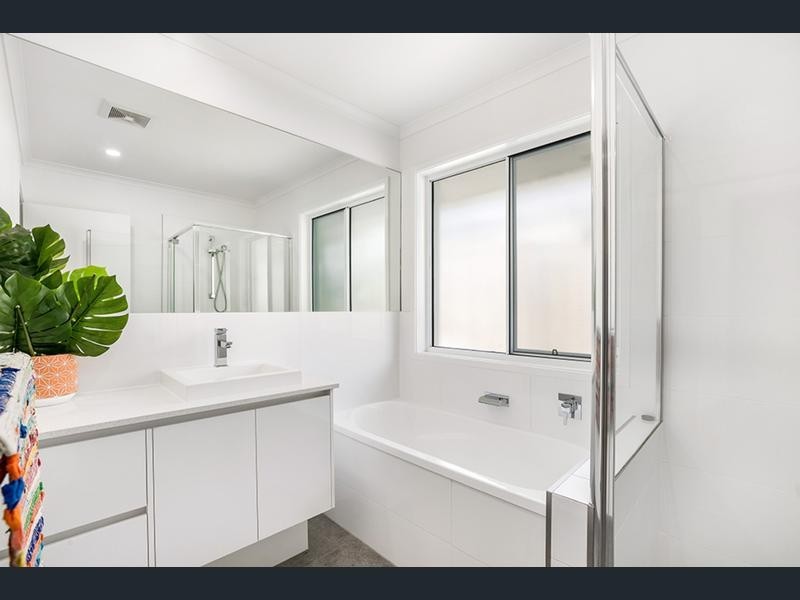 42A Macadamia Drive, Pottsville NSW 2489