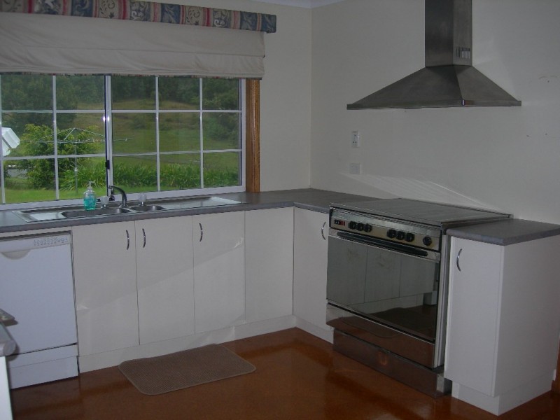 39 Warwick Park Rd, Sleepy Hollow NSW 2483