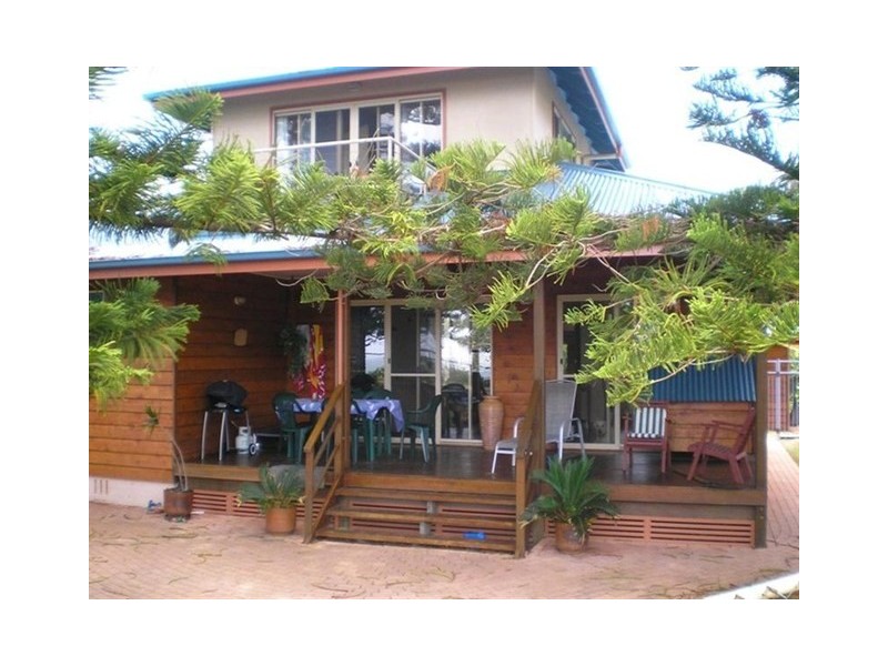 12 Coast Road, Hastings Point NSW 2489