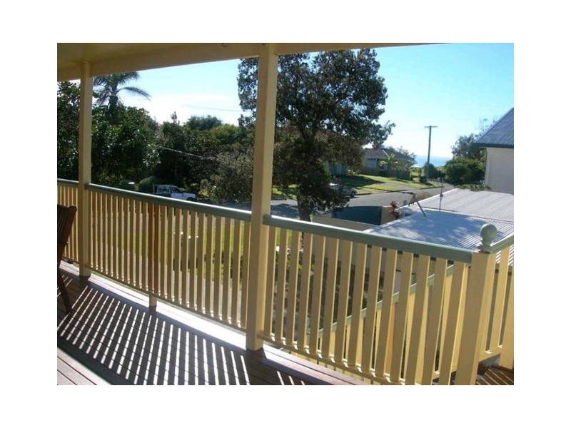 8 Tweed Coast Road, Cabarita Beach NSW 2488