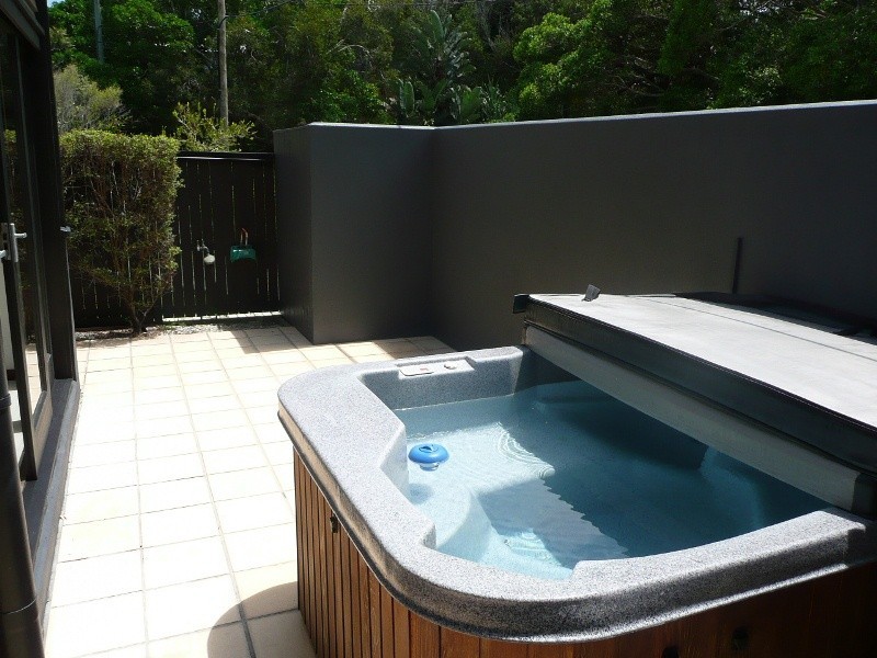 3/3 Peninsula St, Hastings Point NSW 2489