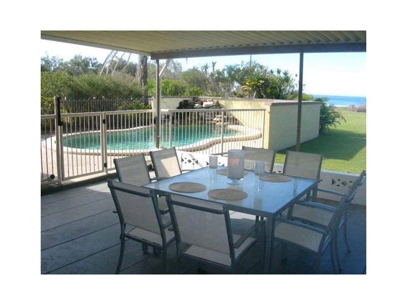 2 Cypress Crescent, Cabarita Beach NSW 2488