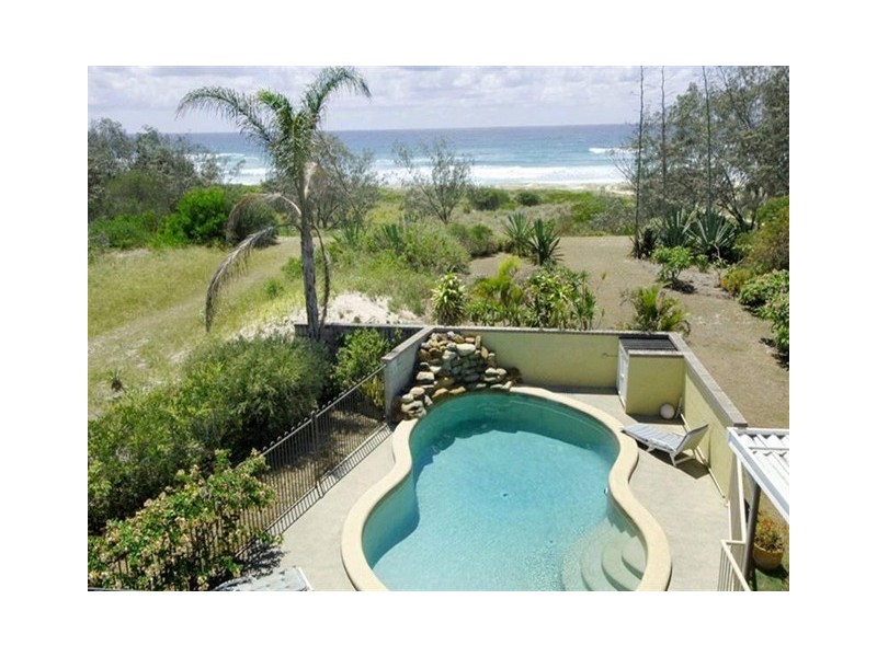 2 Cypress Crescent, Cabarita Beach NSW 2488