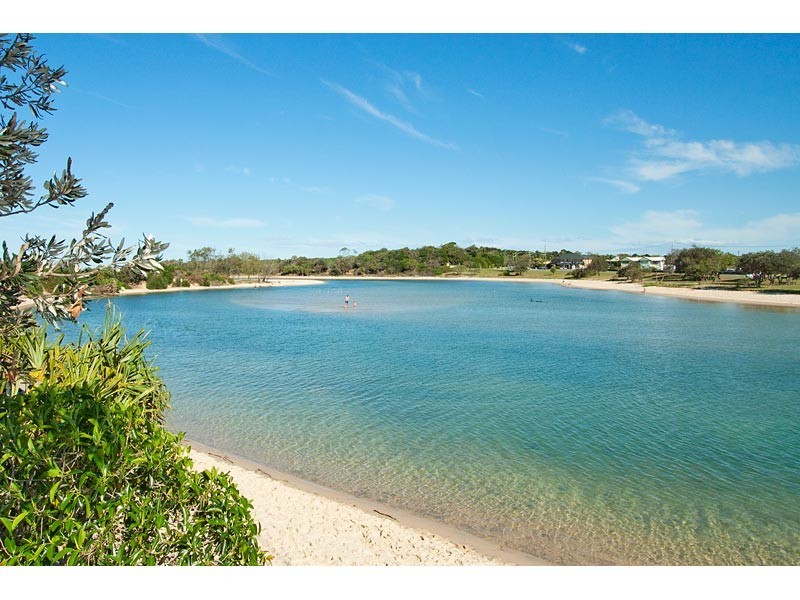 19/2 Creek St, Hastings Point NSW 2489