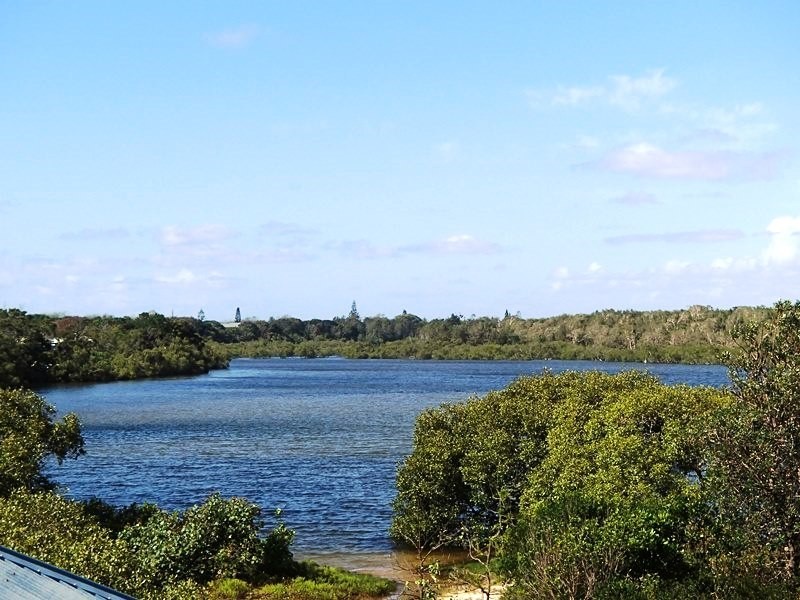 19/2 Creek St, Hastings Point NSW 2489
