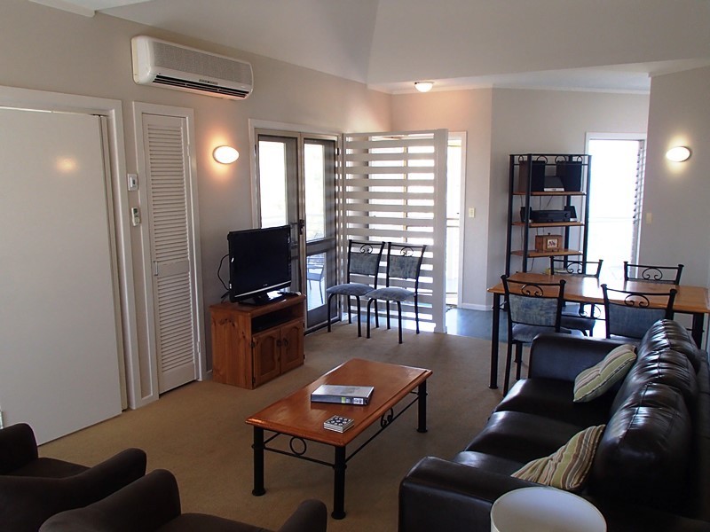 19/2 Creek St, Hastings Point NSW 2489
