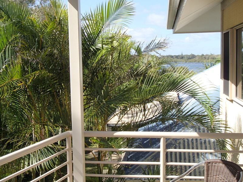 19/2 Creek St, Hastings Point NSW 2489