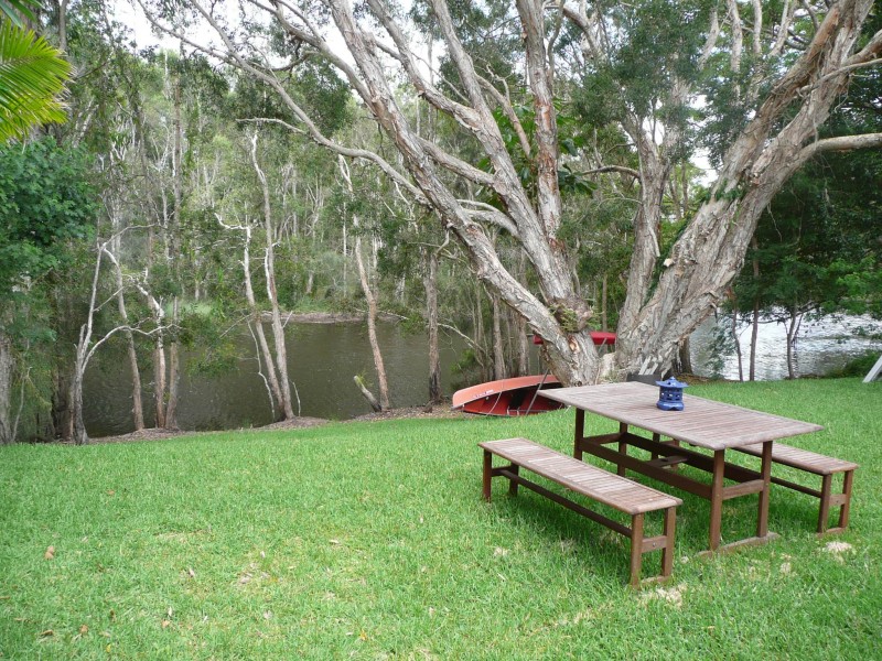 18 Poplar Ave, Cabarita Beach NSW 2488