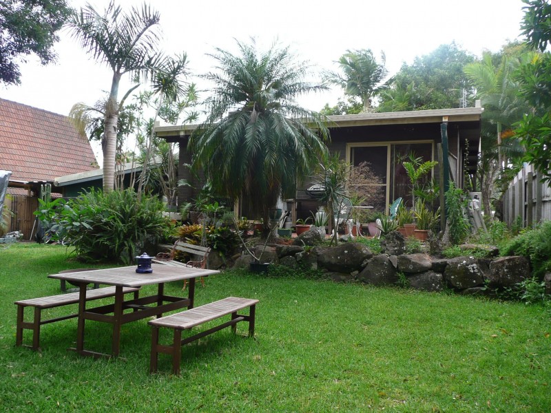 18 Poplar Ave, Cabarita Beach NSW 2488