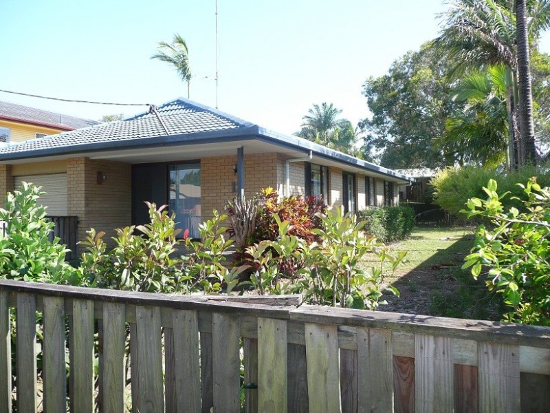 13 Rosewood Ave, Cabarita Beach NSW 2488