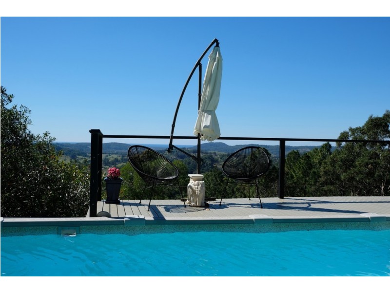 131 Hammond Drive, Clothiers Creek NSW 2484