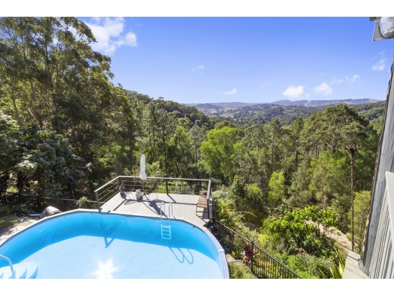 131 Hammond Drive, Clothiers Creek NSW 2484