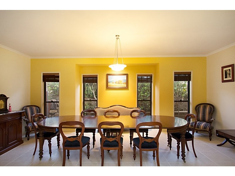 10 Woodfull Crescent, Pottsville NSW 2489