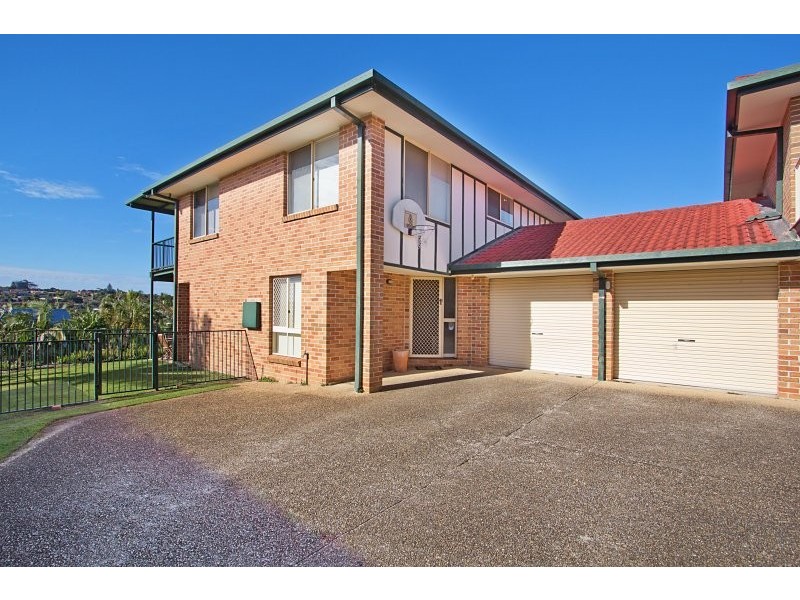 2/11 Sequioa Court, Banora Point NSW 2486