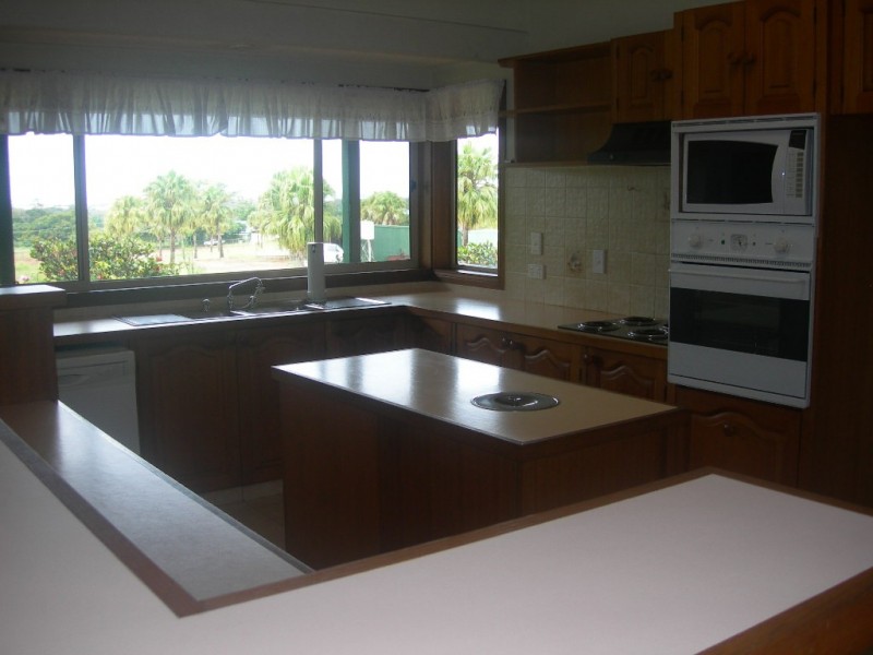 180 Tweed Coast Road, Cudgen NSW 2487