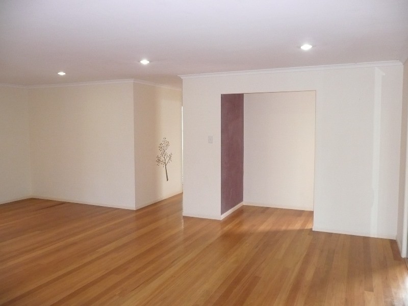 18 Tamarind Ave, Cabarita Beach NSW 2488