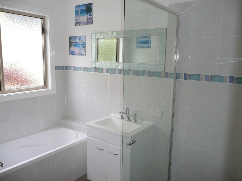 18 Tamarind Ave, Cabarita Beach NSW 2488