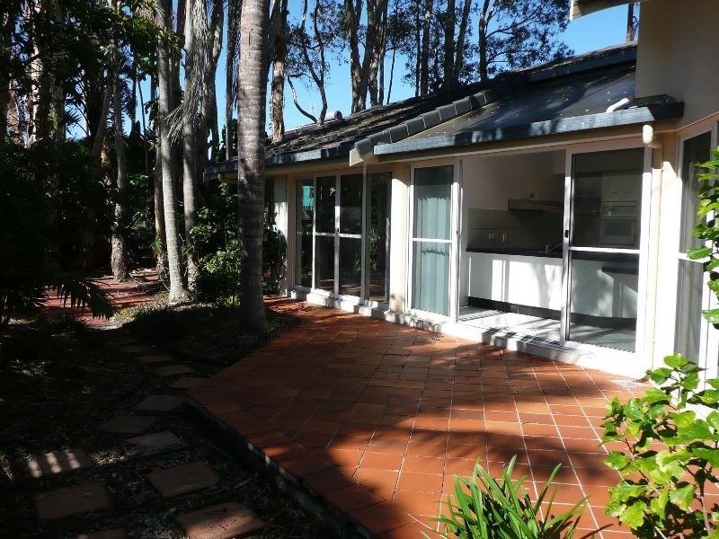 13 Ti Tree Ave, Cabarita Beach NSW 2488