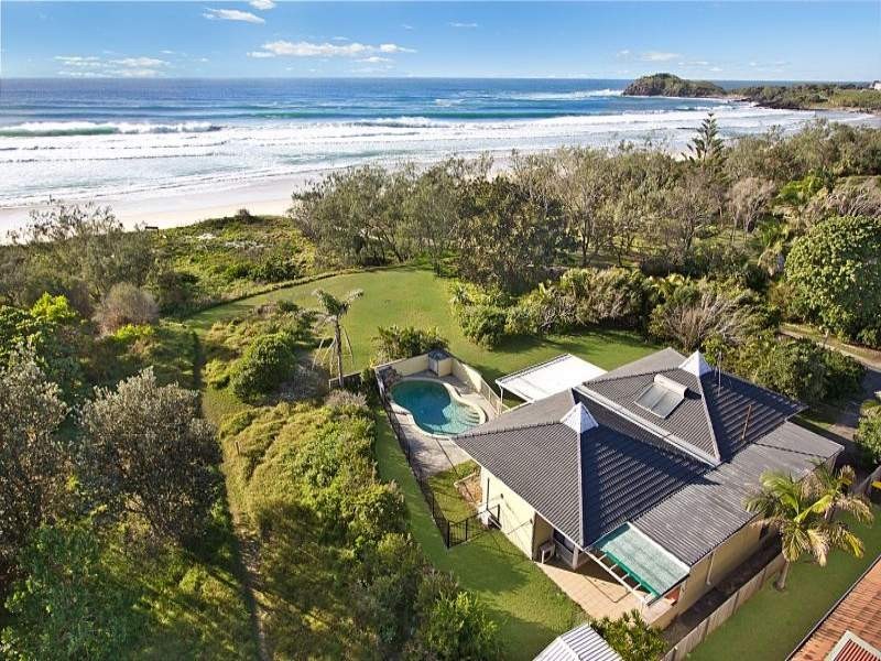 2 Cypress Crs, Cabarita Beach NSW 2488