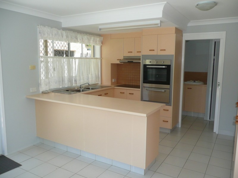 1/3 Mountbatten Crt, Pottsville NSW 2489