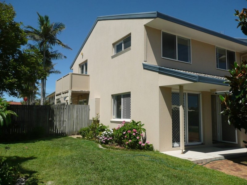 1/3 Mountbatten Crt, Pottsville NSW 2489