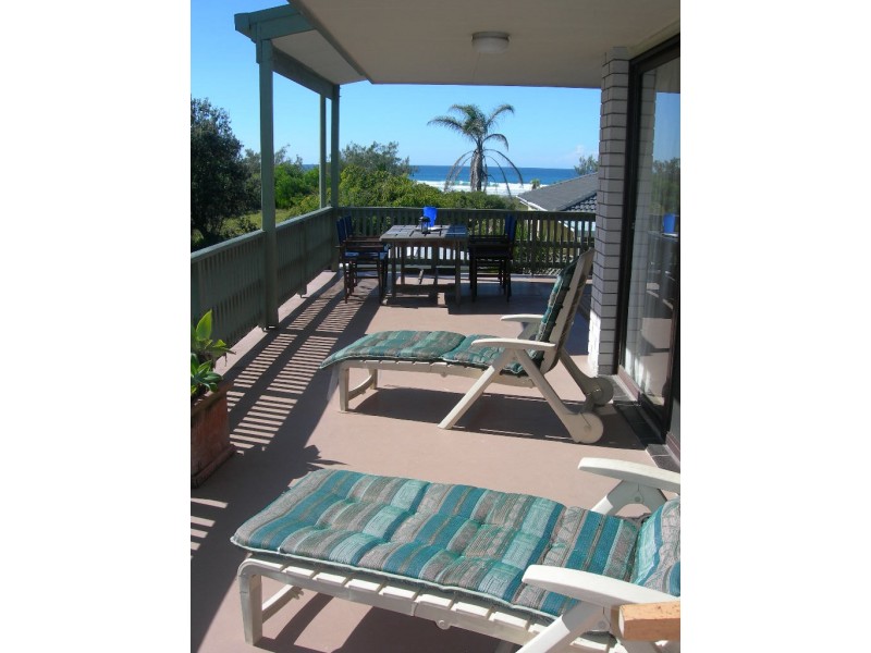 4 Cypress Crescent, Cabarita Beach NSW 2488