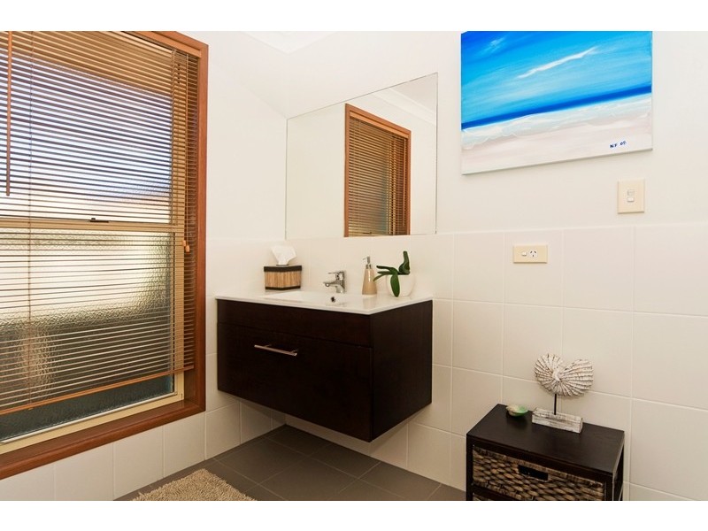 4 Penda Crt, Cabarita Beach NSW 2488