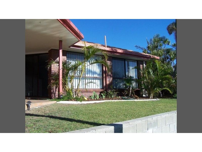 1/41 Edward Avenue, Pottsville NSW 2489