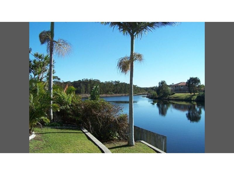 1/41 Edward Avenue, Pottsville NSW 2489