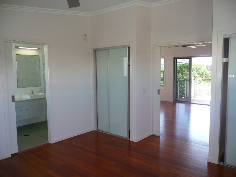 2/2 Ebony Crt, Casuarina NSW 2487