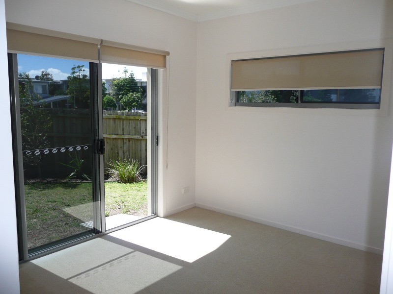 2/2 Ebony Crt, Casuarina NSW 2487