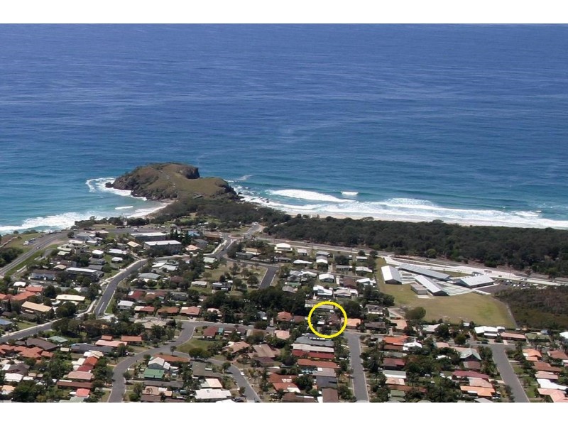 19 Ti Tree Avenue, Cabarita Beach NSW 2488