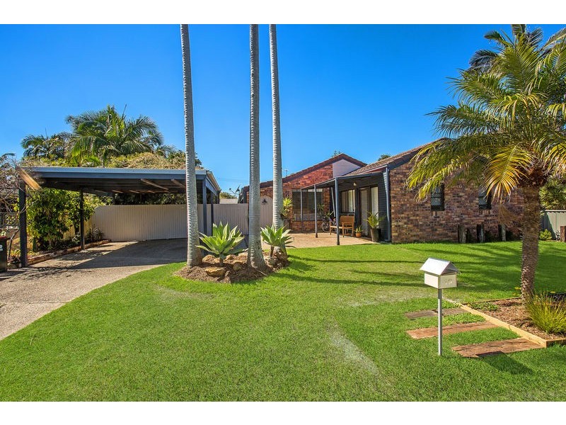19 Ti Tree Avenue, Cabarita Beach NSW 2488