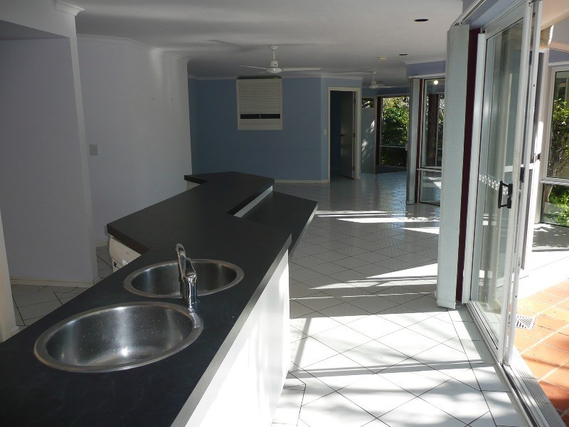 13 Ti Tree Avenue, Cabarita Beach NSW 2488