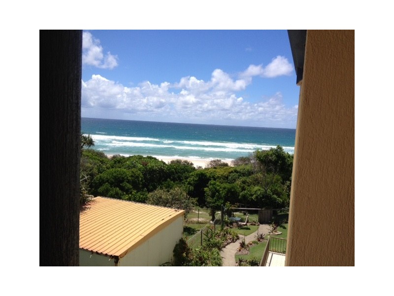 8 10 Coast Road, Hastings Point NSW 2489