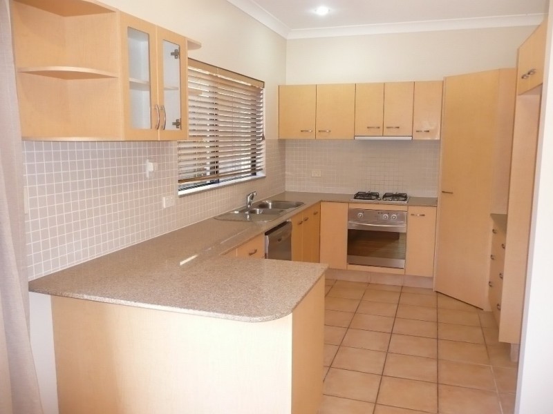 2/2 Pheeny Lane, Casuarina NSW 2487