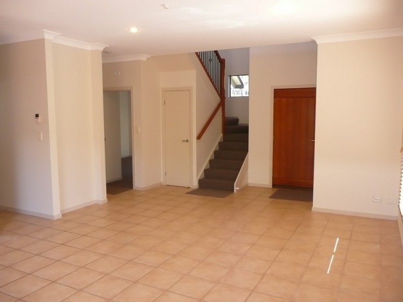 2/2 Pheeny Lane, Casuarina NSW 2487