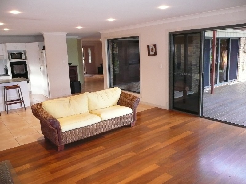 47 Andrew Avenue, Pottsville NSW 2489