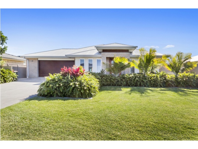 16 Hassett Drive, Pottsville NSW 2489